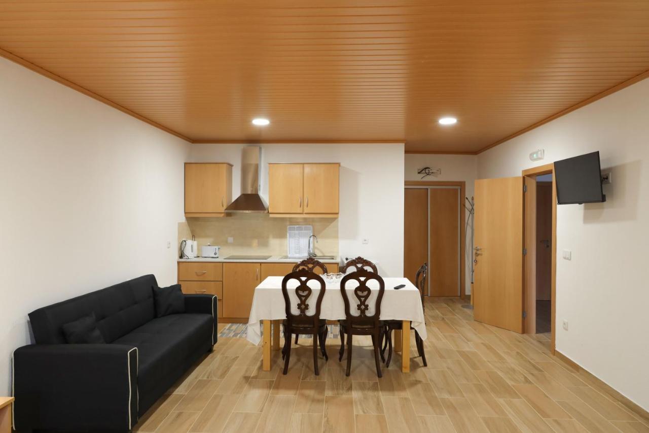 Villa Quinta Dos Patos Pinhanços Esterno foto